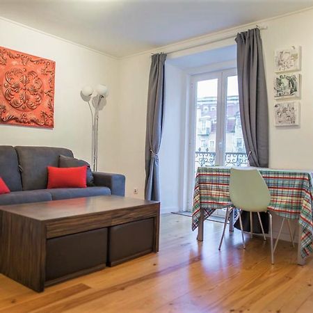 Apartamento Martires Da Patria Lisboa Exteriör bild