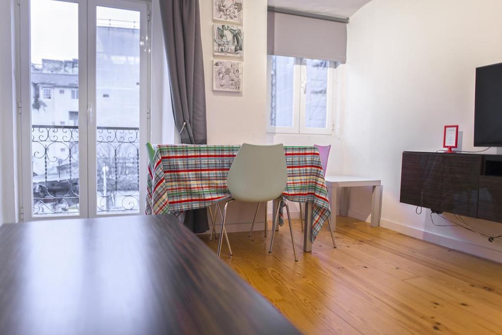 Apartamento Martires Da Patria Lisboa Exteriör bild